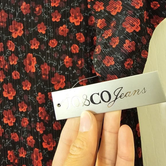 NWT | Short Sleeve Dress | Size Medium - Picture 4 of 5